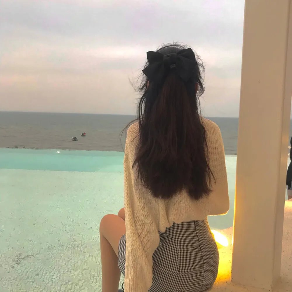 阳光中的青时雨